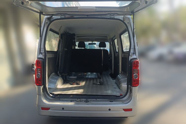 Used CHANGAN KAICHENG Ruixing M60 2023 1.5L GDI Comfort-Class Passenger Vehicle 6/7 Seats Trunk