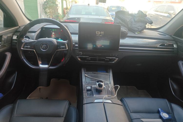 Used BYD Qin Pro New Energy 2018 EV500 Developer Edition Professional Model Center Console