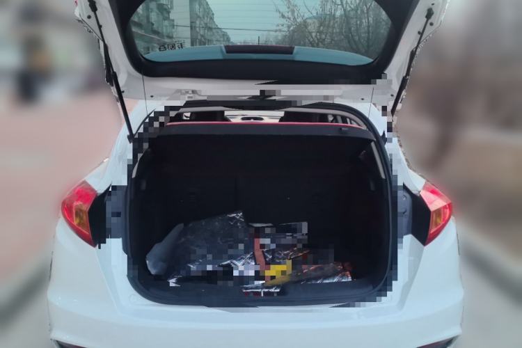 Used CHANGAN Eado 2013 1.6L Automatic ZhiKu Model China IV Standard
