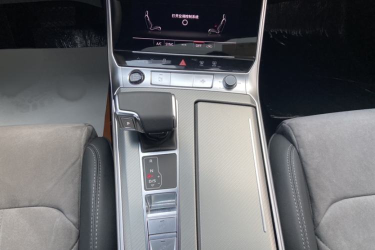 Used Audi A6L 2023 40 TFSI Luxury Dynamic Model
