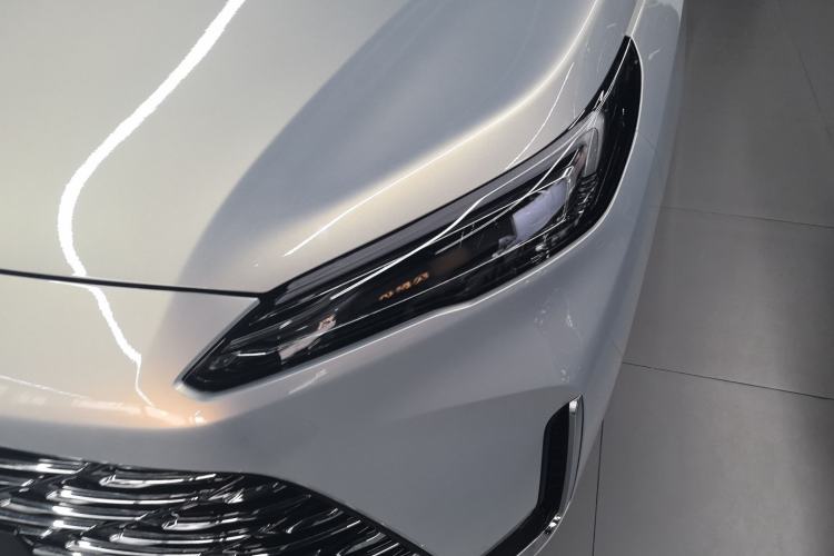 Used Buick GL8 New Energy 2025 Lu Shang Smart Enjoyment Edition 7-Seater
