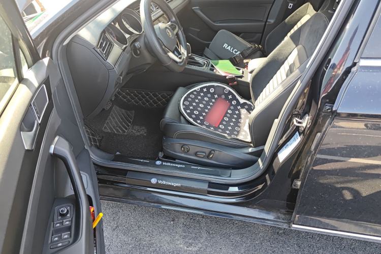 Used Volkswagen Magotan 2020 330TSI DSG Leading Model
