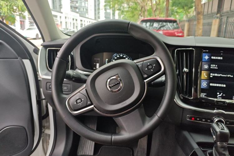Used Volvo XC60 2019 T5 4x4 Smart Edition China VI Standard