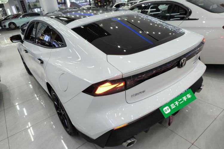 Used CHANGAN UNI-V 2022 1.5T Prestige Version Rear Left 45 Deg