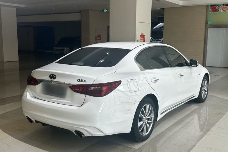 Used Infiniti Q50L 2018 2.0T Comfort Edition China V Standard Exterior 4
