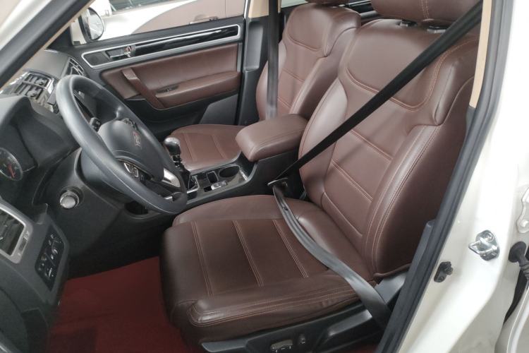 Used Yema T70 2016 Upgraded Model 1.5T Manual Luxury Version
