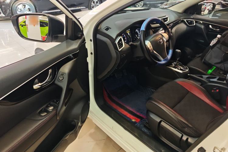 Used Nissan Qashqai 2017 2.0L CVT Smart Enjoyment Version China VI Standard