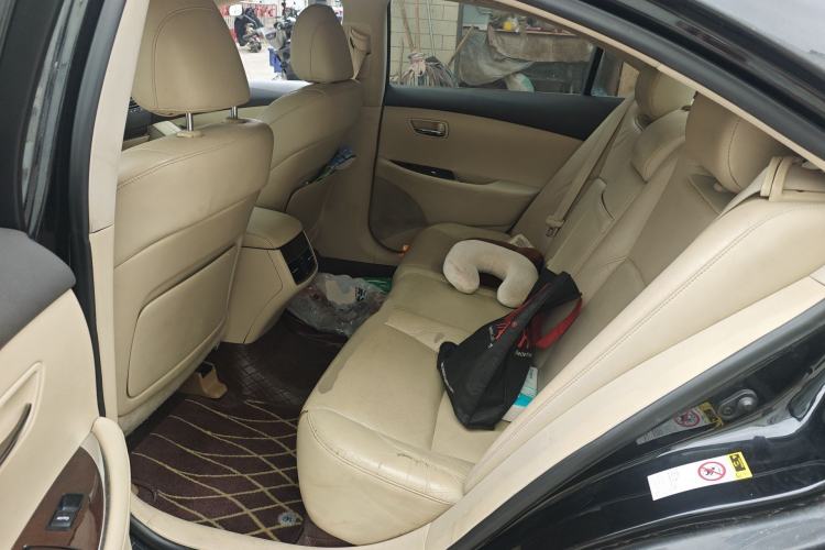 Used Lexus ES 2010 240 Luxury Edition Left Rear Seat