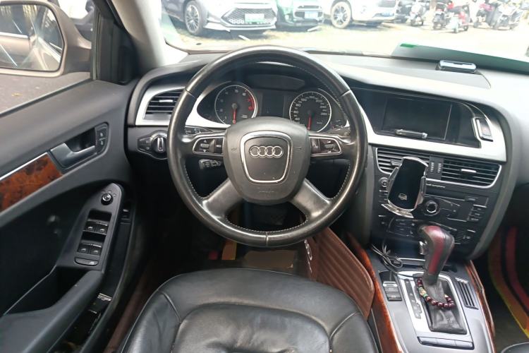 Used Audi A4L 2011 2.0 TFSI Standard Model