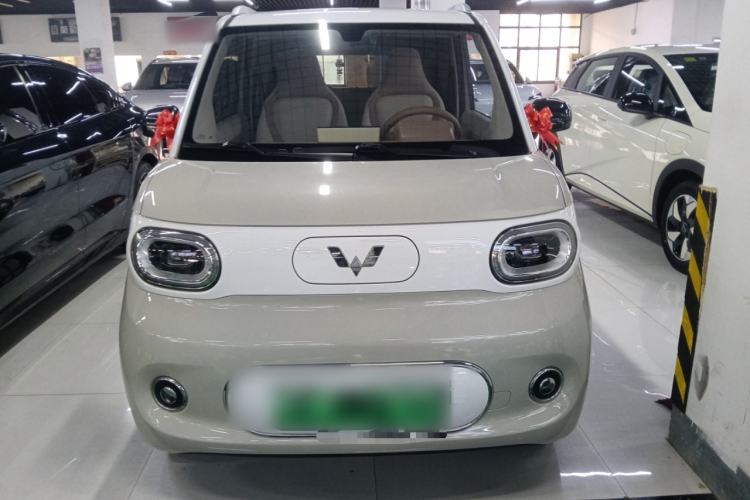 Used Wuling Hongguang MINIEV 2024 3rd Generation 215km Advanced Version