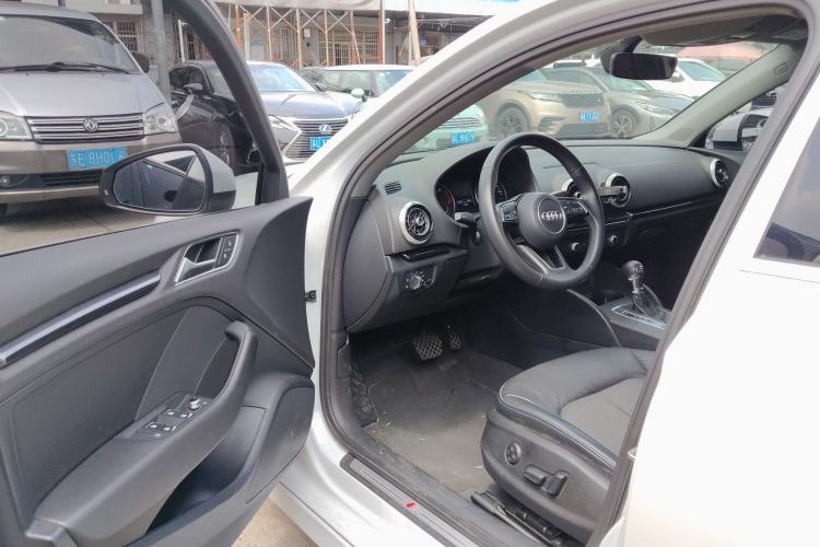 Used Audi A3 2018 30th Anniversary Edition Limousine 35 TFSI Fashion Model
