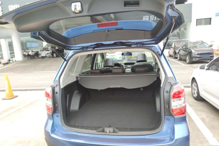 Used Subaru Forester 2015 2.0i Special Edition Commemorative Model
