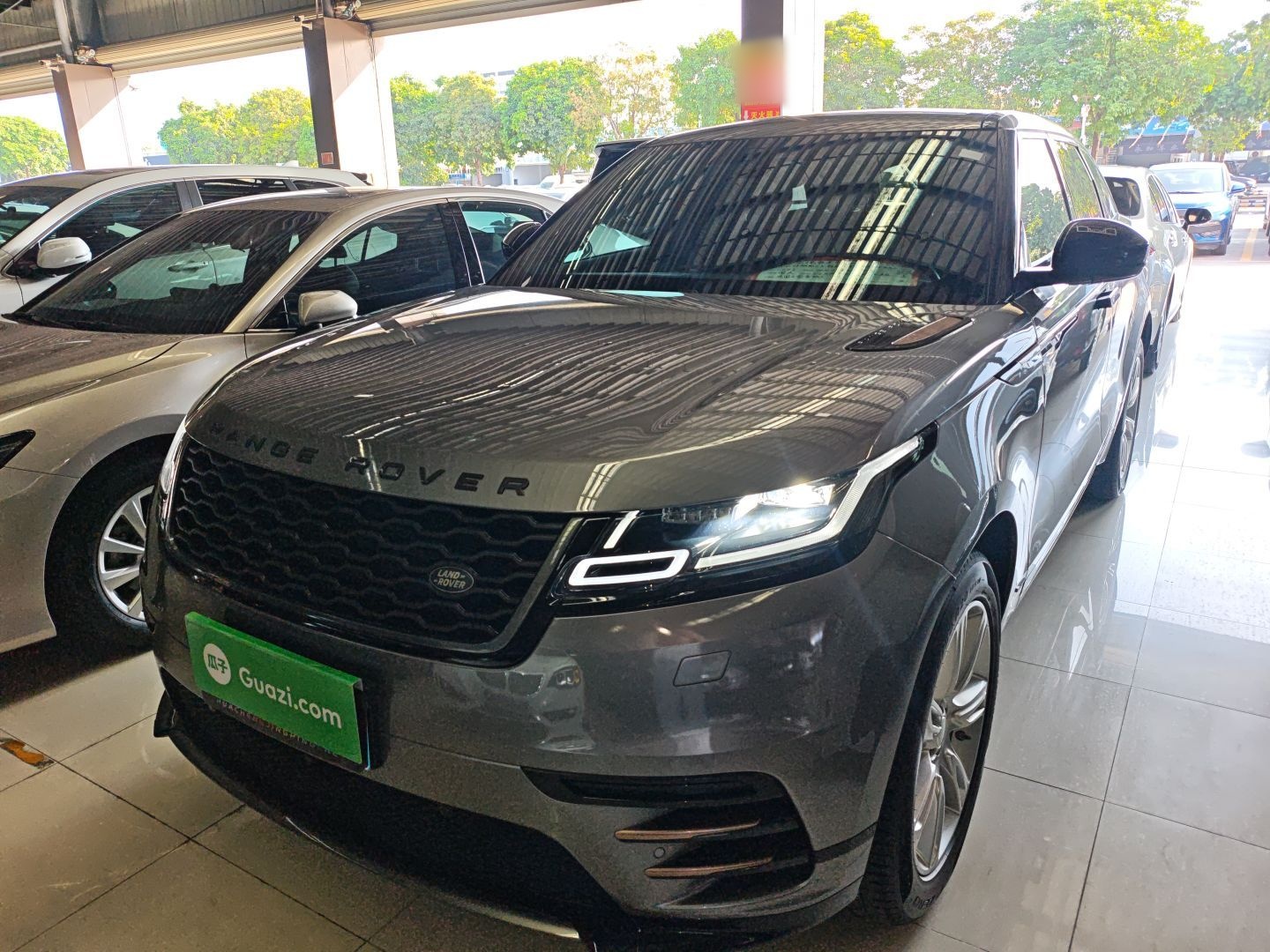 Parte inferior delantera