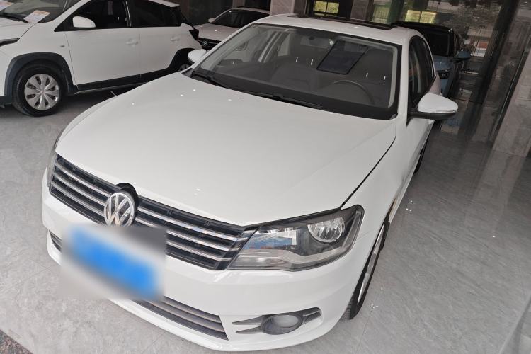 Used Volkswagen Bora 2015 Value Edition 1.6L Automatic Comfort Version