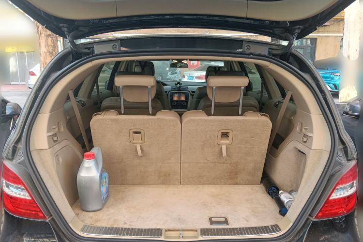 Used Mercedes-Benz R-Class 2014 R 320 4MATIC Luxury Model