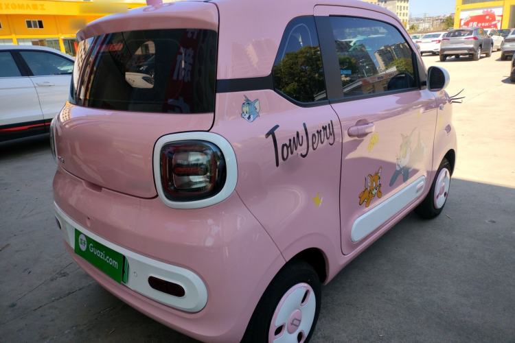 Used Bestune Pony 2025 222km Range Elegant Horse
