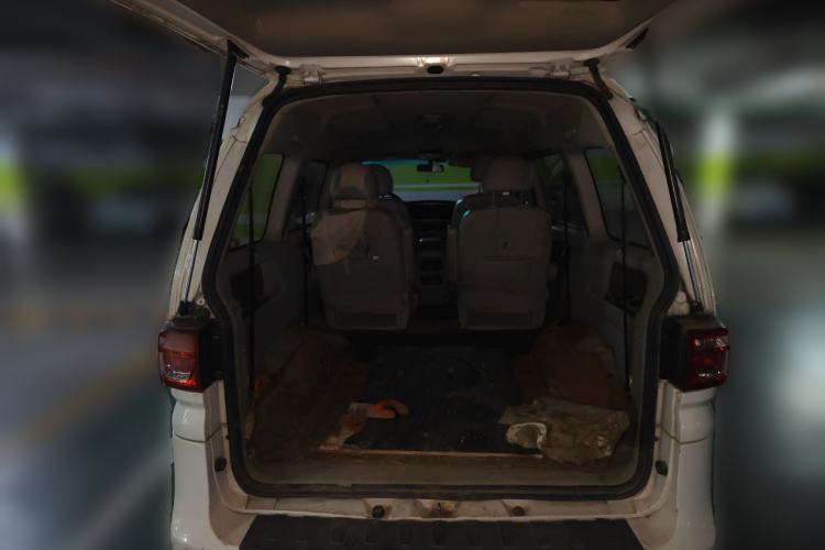 Used FORTHING Lingzhi 2018 M5 1.6L 7-Seater Luxury Model
