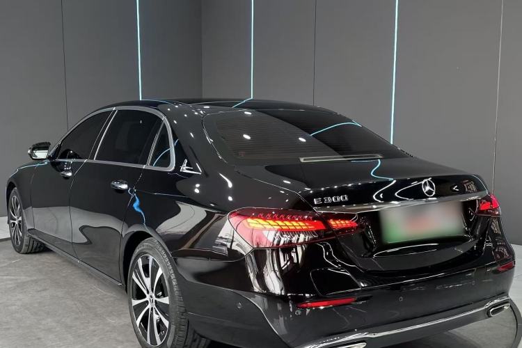 Used Mercedes-Benz E-Class New Energy 2022 Restyled E 350 e L Plug-in Hybrid Sports Sedan
