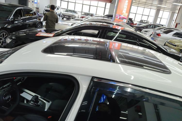 Used Audi A4L 2022 40 TFSI Luxury Dynamic Model