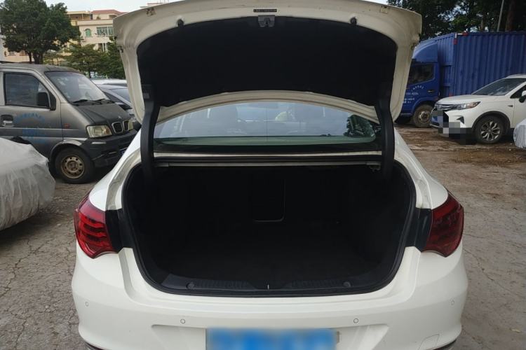 Used GAC Trumpchi GA6 2016 235T DCT Elite Edition
