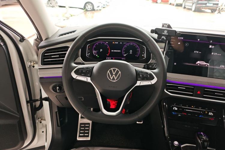 Used Volkswagen Tayron 2023 330TSI Two-Wheel-Drive R-Line High-Energy Version Steering Wheel