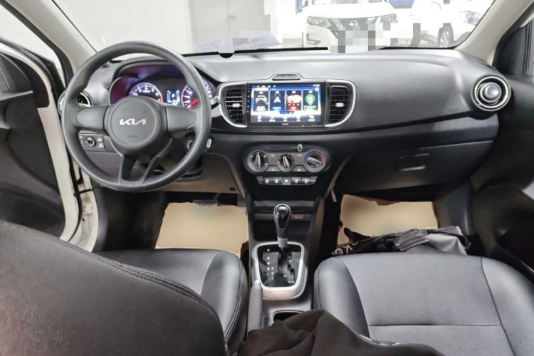 Used Kia Pegas 2020 Revised Version 1.4L Automatic Comfortable with Sunroof Center Console