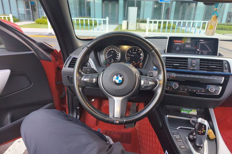 Used BMW 2 Series 2018 225i Convertible Coupe M Sport Edition Steering Wheel