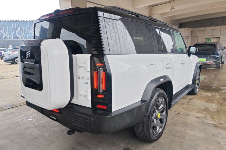 Used JETOUR Shanhai Traveler C-DM 2025 206km XWD Conquer Extended Version 7 Seats
