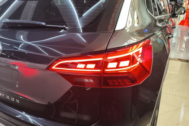 Used Volkswagen Tayron 2020 330TSI Two-Wheel Drive Luxury Smart Connectivity Version Right Rear Taillight