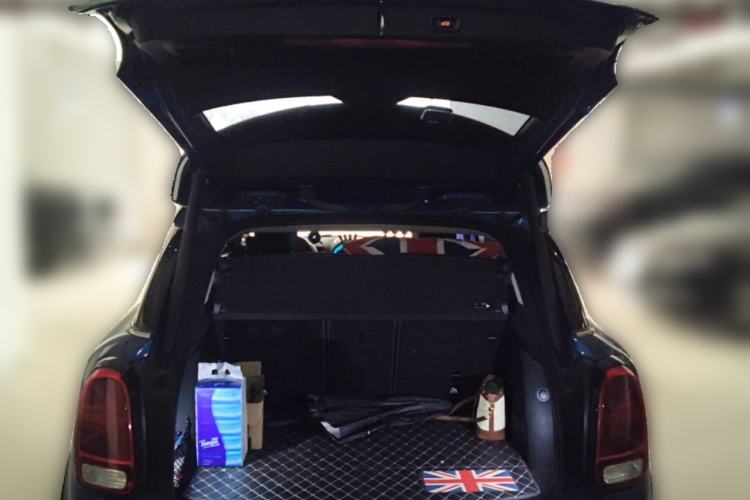 Used MINI Countryman 2017 1.5T COOPER ALL4 Traveler Trunk