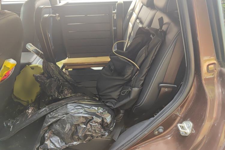 Used HYOSOW S6 2017 1.5T Manual Leading Model Left Rear Seat