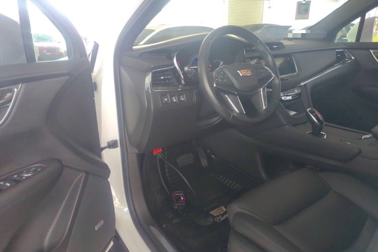 Used Cadillac XT5 2018 25T Tech Model