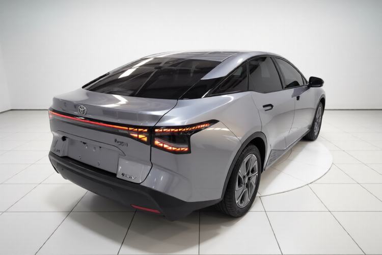 Used Toyota bZ3 2024 517 km Elite PRO Rear Right 45 Deg