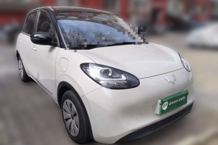 Used Wuling Bingo 2023 203km Light Edition Front Right 45 Deg