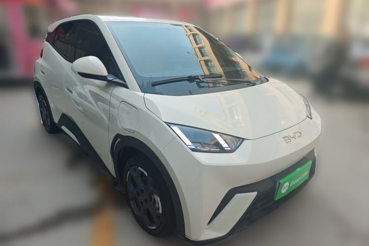 Used BYD Seagull 2025 305 km Free Version Front Right 45 Deg