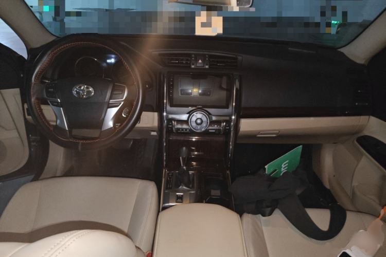Used Toyota Reiz 2010 2.5S Fengdu Jinghua Edition Center Console