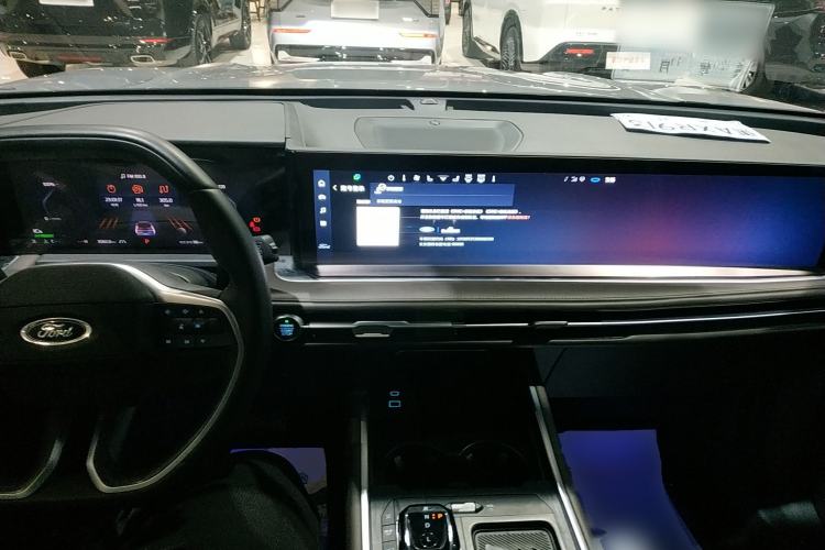 Used Ford Edge 2025 Ford Explorer L 2.0T EcoBoost E-Hybrid Four-Wheel-Drive 7-Seater Supreme Model