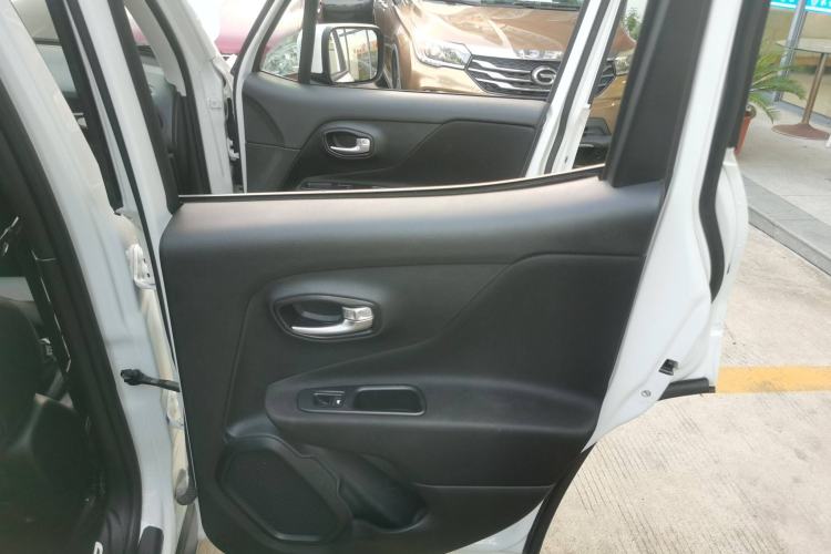 Used Jeep Renegade 2019 220T Automatic Leading Edition