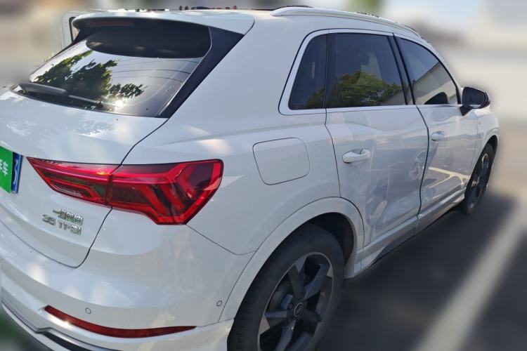 Used Audi Q3 2021 35 TFSI Fashion Dynamic Model
