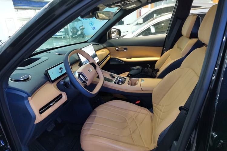 Used Geely Galaxy Galaxy Xingjian 7 EM-i 2025 120km Exploration+ Version
