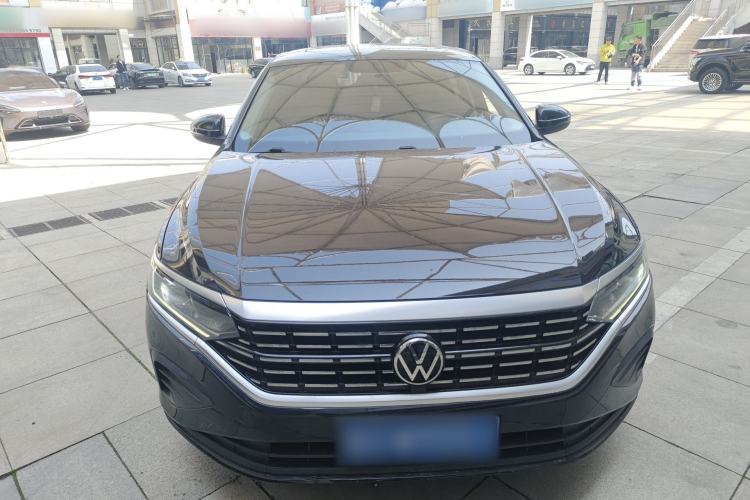 Used Volkswagen Passat 2023 Revised Version 280TSI Business Edition Front