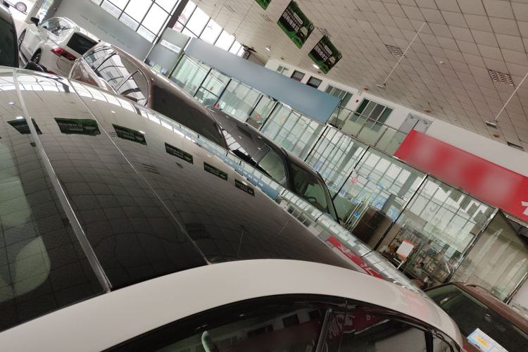 Used JETOUR Dashing i-DM 2023 1.5T DHT Lightning
