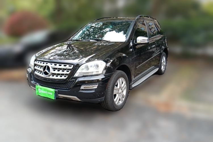 Used Mercedes-Benz M-Class 2010 ML 300 4MATIC