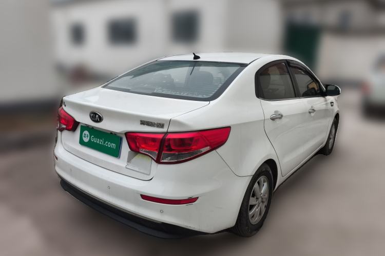 Used Kia K2 2015 Sedan 1.4L MT GLS
