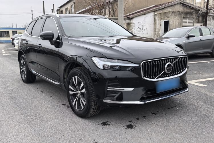 Used Volvo XC60 2024 B5 4x4 Smart Luxury Edition
