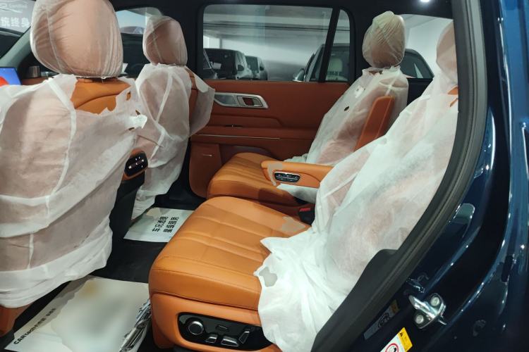 Used Deepal S09 2025 Model Rear-Wheel Drive Ultra+ Long-Range Version
