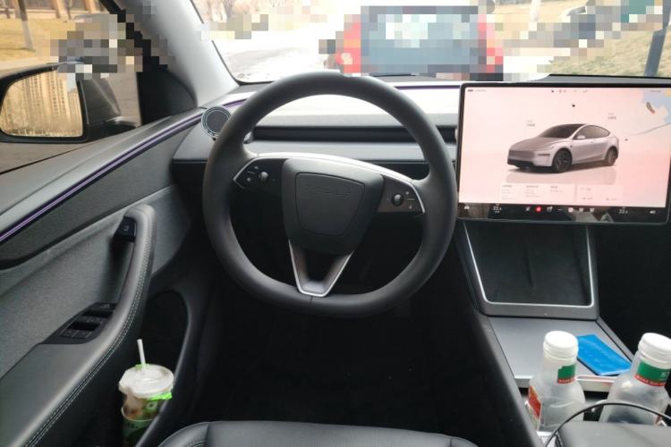 Used Tesla Model Y 2025 Rear-Wheel-Drive Version