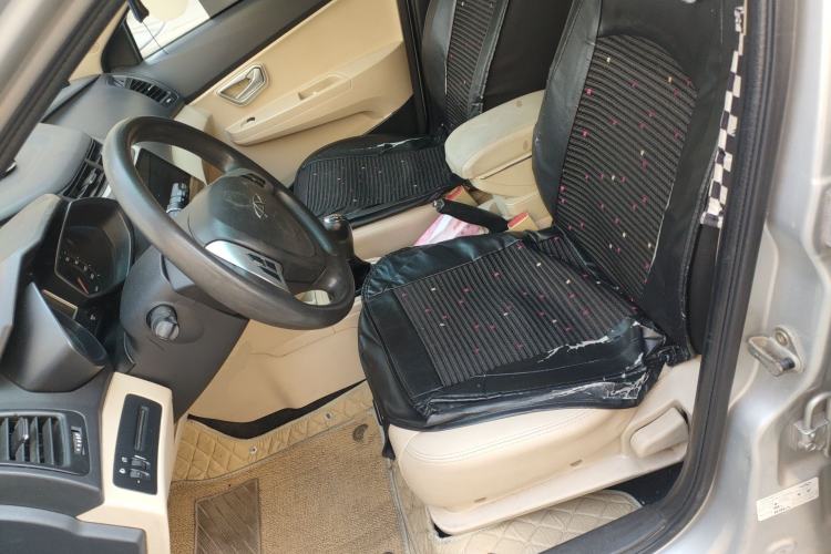 Used Chery Fengyun 2 2013 Hatchback 1.5L Manual Ruiyi Edition