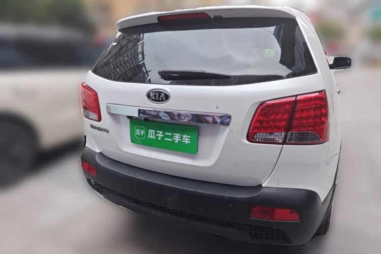 Used Kia Sorento 2012 2.4L Gasoline Supreme Edition
