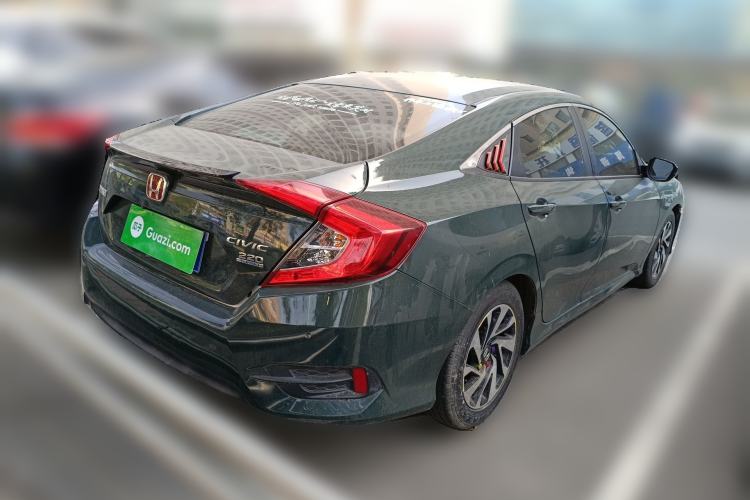 Used Honda Civic 2016 220TURBO CVT Luxury Edition Rear Right 45 Deg